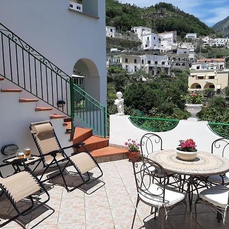 Appartamento Silvy House Amalfi Esterno foto