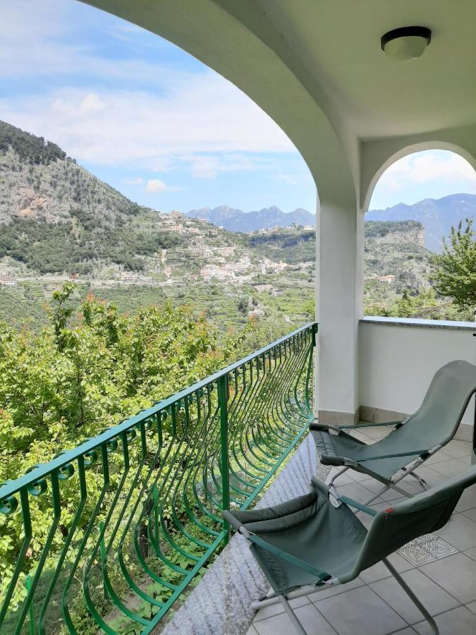 Appartamento Silvy House Amalfi Esterno foto