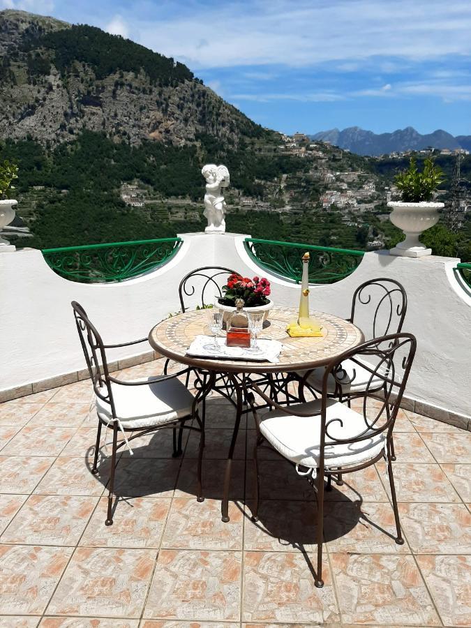 Appartamento Silvy House Amalfi Esterno foto