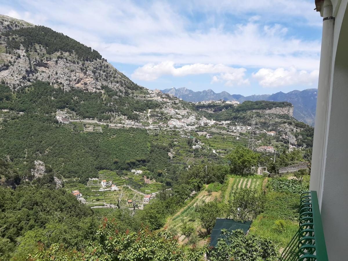 Appartamento Silvy House Amalfi Esterno foto